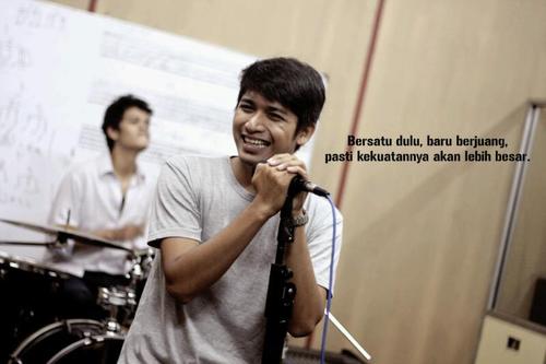 adesetiawan02's profile picture. 