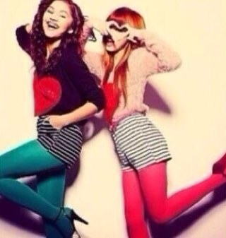 BU for @zendayaroleplay my BFFs @piamiagurl and @BTObellathorne1 i like to smash @rossshorrp face a lot im on disney channels #SIU and im on #DWTS