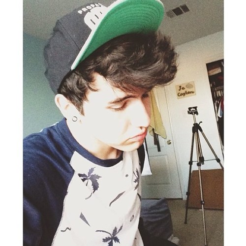 tristansavoie69's profile picture. O2L IS MY LIFE 0/6 thats ok.