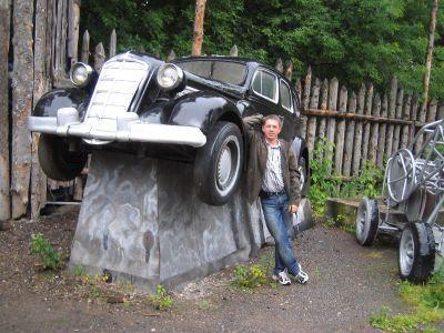 Женщина должна быть как мёд! С одной стороны – мягкая и сладкая, а с другой – влип, так влип.