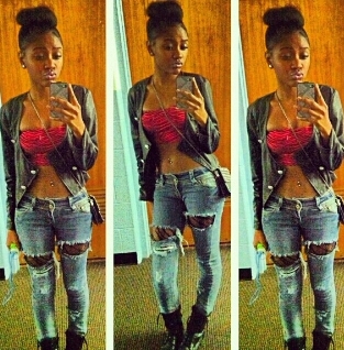 FOLLOW ME I FOLLOW BACK SIMPLE #TEAMIPHONE #FREAK #ATHLETE