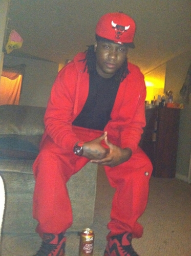 farealBtattin's profile picture. If I do nothing else while spending my days on earth,promise I will make a difference!Can't change the world but I can change a mind