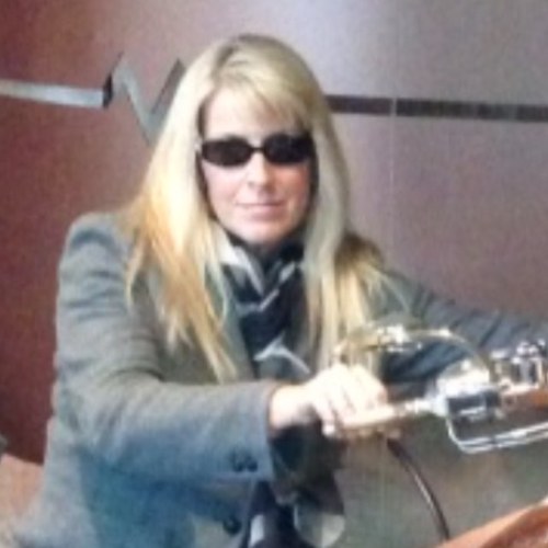 island_peggy's profile picture. 