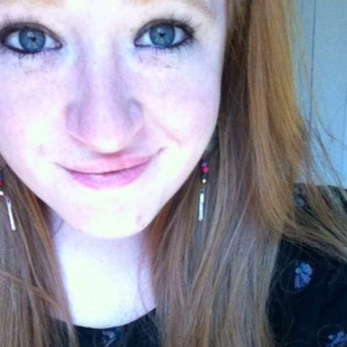 Michellesariot's profile picture. 