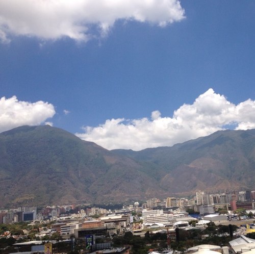 No quiero vivir en otro país, quiero vivir en otra 🇻🇪