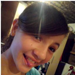 '' Nasci pra ser feliz , e não perfeita ! ''