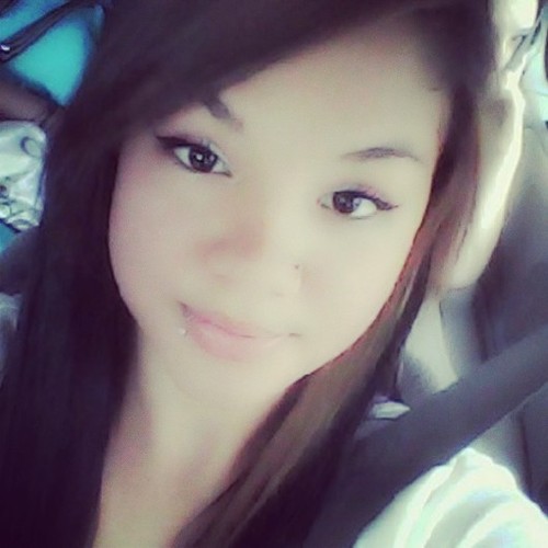 HIGH LIFE ! ^_*kik- Miss_Pretty16 puertorican & dominican x3 10/23/10 3 follow deh hubby @ImTrill_Bitch7 | insstagram: Miss_Pretty15 , music & weed