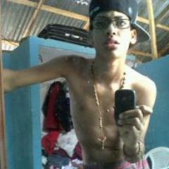 08_estevez's profile picture. - No Bale La Pela Vivir La Vida Sin Motivo Por El Cual Trabajar Y Echar Palante !!!!!