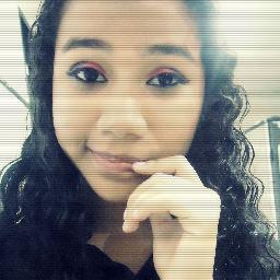 - Sua chata. Te adoro muitoo ,
obrigada por  fazer parte da minha vidinha *---* / via: @vickamanajas2