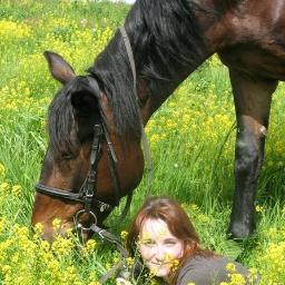 PavlushovaAlina's profile picture. Спасибо всем любимым за отличный вечер и веселую ночь! Было круто, я вас люблю)