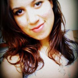 Apaixonada por Deus..Filha do Rei..
Meu comandante é Jesus Cristo..
.Feliz com td que a vida me deu!!!