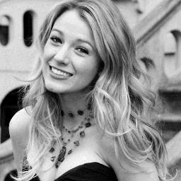 Ex SHIELD agent. Also, the little sister of @MyCheeseBuns. (RP+18)