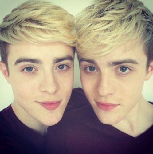 #imagines about @planetjedward ♥ Fanfics in favourites! Feel free to RT, favourite my #imagines or give me feedback! Follow me ♥
