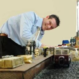 I loves building model railways