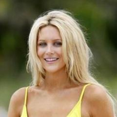 lpeVialpan's profile picture. Модный цвет обуви http://t.co/LQgUVfBGJW