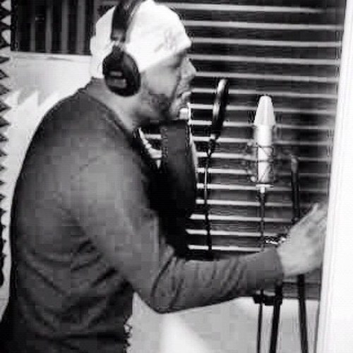 Song writer/artist for CHOPSHOPENT... MONKEY MONEY CLOTHING...For more info And booking listing for @loscartel....Email us @Massmindmusic@yahoo.com