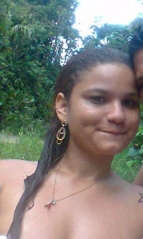 ♥Metade do meu coração um presente de pureza,Metade do meu coração um amaldiçoado fatal . ♥