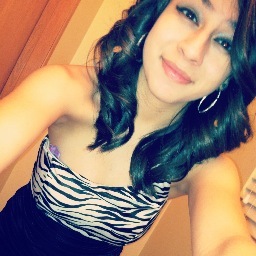 instagram ; isela__mercedes ,