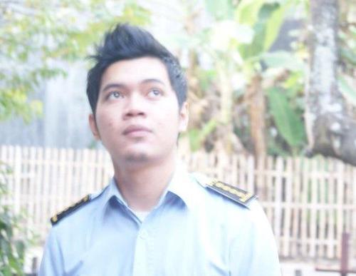 oxyaziman's profile picture. 