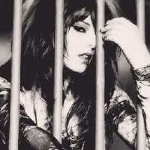 loveyouchezbomb's profile picture. GIRLS ALOUD? I love you! CC KW NR NC SH !! Cheryl? You are perfect! #TenTour #AMillionlightsTour