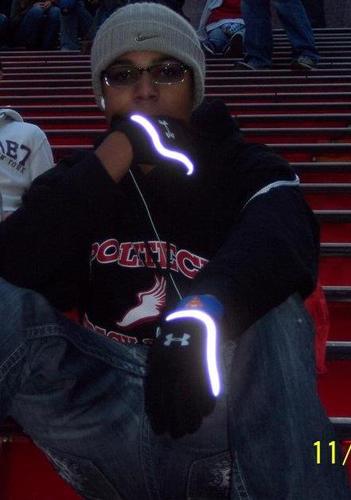 I'm very simple, Senior, #teamRedskins, dont mess wit me i wont mess wit you plain and simple