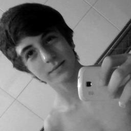 Sou da Thais Roth ! hahaha