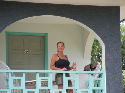 AlisonJohner's profile picture. Chinese Laundry