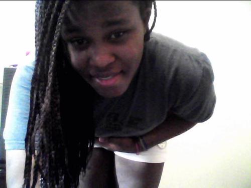 Aye(; Single, Bisexual. Go Hit That Follow Button ;D I Follow Back #TeamFollowBack