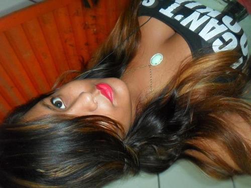 bipolar,17 anos, Potterhead.. Louca por Jogos Vorazes e Glee,PLL,TVD.. Rock e Pop Mpb. FODA-SE A LÓGICA
