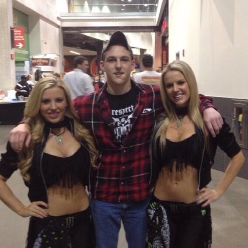 bigdogpopp16's profile picture. Backwoods legit, dont take no shit.  #NRA #AddySquad #ASOD #DBH