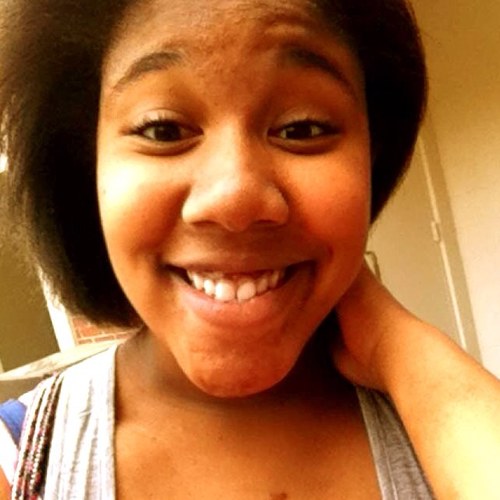 Artist Freshmannn Add me on kik:country_chikk15 :) add me on instagram: country_chick18 :p follow me and i follow back ^.^