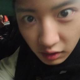 I'm a powerful EXOtic. I LOVE EXO. My Bias is PARK CHANYEOL~