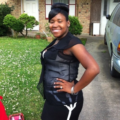 Attend virginia College for cosmetology. Loves tweety bird.......#teamIPHONE4. #teamSINGLE. #teamFOLLOWBACK