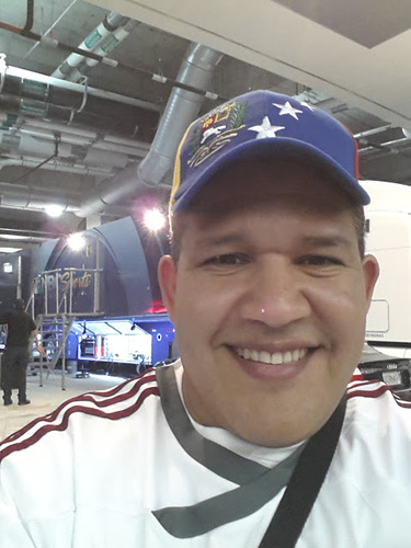 ramon_cordova's profile picture. Una persona normal, siempre preocupada por el Estudio y el Trabajo honrado... Estudio , Trabajo y Constancia son la unica clave del Exito