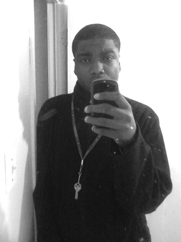 forget the Bio jus follow me i follow back....