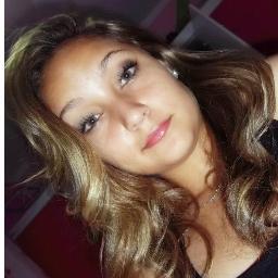 OO MUUNDD dÁ volttas  ontem, a meniinna que você ignorava Hoje ée aa MULHER quee vse DESEJJÁ (;