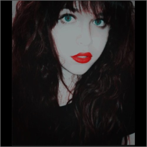 BonoAlyssa's profile picture. I'm actually the moon and sun combined. lucy in the sky with #illhueminati