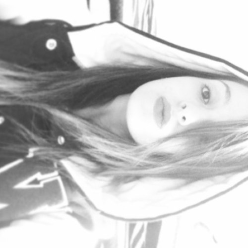 Não me julgue pelas minhas atitudes e sim pelo que sou ;)