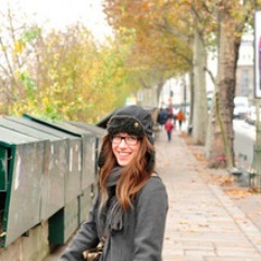 Reporter. Lawyer. Activist. Focus on international law, women's equality, human rights. Runner, foodie, Mariners fan.