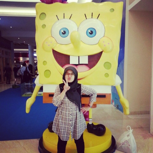 stevie_snoopy's profile picture. In youth we learn, in age we understand