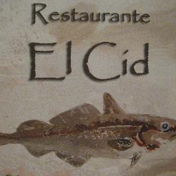 Somos un pequeño restaurante de la población de Onda, de tradición familiar, con un ambiente relajado y muy acogedor.