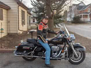 Harley Rider who is usually quiet and easy going. I love reading and going for long walks.
l love Wrestling and Formula 1