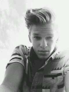 GO UNFOLLOW THIS ACC. AND FOLLOW THIS -- @sleepingwthcody