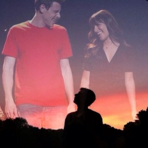 Yo im jordy 
Glee is my love 
@corymonteith
@msleamichele