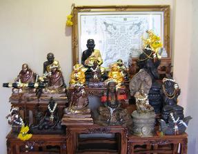 All Thai amulets in my Shop are Authentic Guaranteed & FAIR price but REAL. 100% Satisfaction & Money back guaranteed.