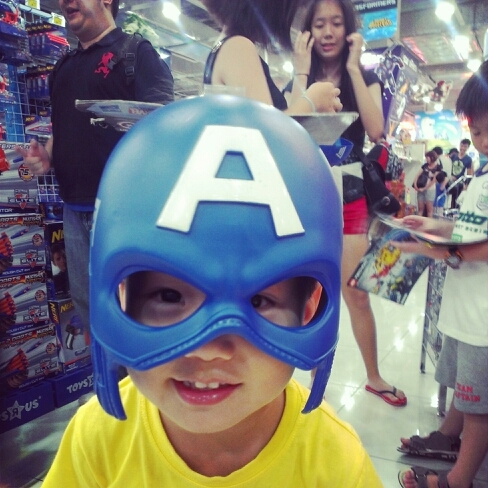 Jairus74's profile picture. An ordinary guy and I am fine with that.