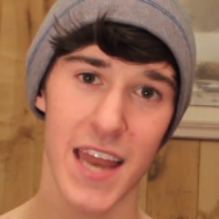You can find my sexxiiness at that link and this one: http://t.co/U7LEOZFzHY I NEED WATER!!!! Inside @Nick_TheHat