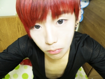 Hi.. I'm your ไม่ว่าจะเป็นความหมายหรือชื่อของผมจริง ๆ ก็เป็นของคุณทั้งนั้นแหละ นี่ .. ผู้ชายของคุณ ขอให้ผมได้มั้ยครับ .แสยะยิ้ม