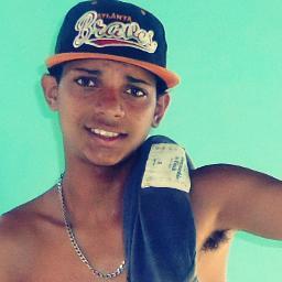 Mas um fila da puta escroto *---*