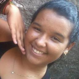 Flamenguista s2 , em um relacionamento sério com @tutusurfing s2 , 14 anos , leza , chata e tudo mais .. Folown - me *---*